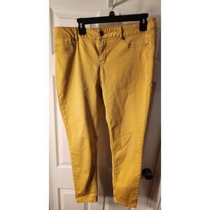 Maurices Yellow Stretch Denim Pants – Size L‑S – Women’s Skinny Fit
